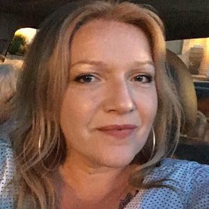 Meet your Posher, Becky